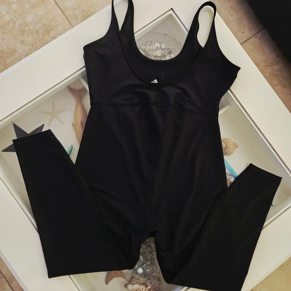 XL Black Sleeveless Jumpsuit NWOT - Picture 3 of 6